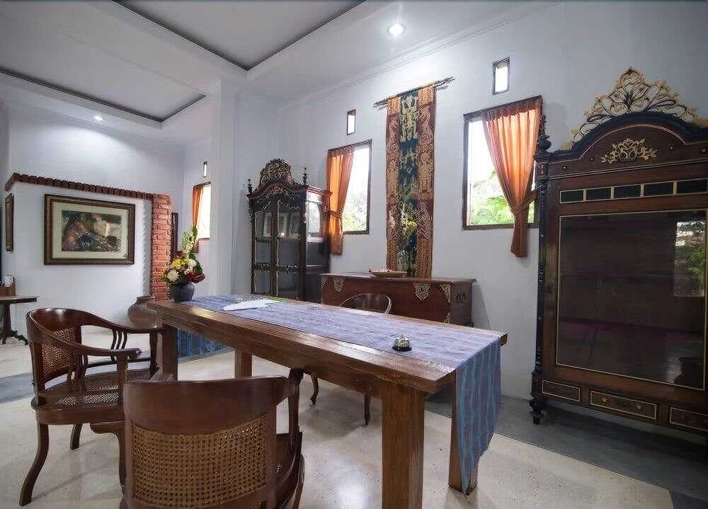 Отель Oyo 1840 Kubu Ubud Экстерьер фото
