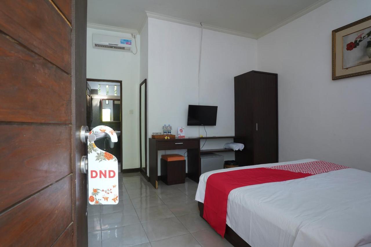 Отель Oyo 1840 Kubu Ubud Экстерьер фото
