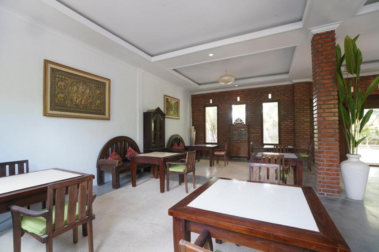 Отель Oyo 1840 Kubu Ubud Экстерьер фото
